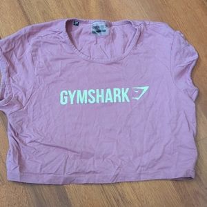 Cute pink gymshark crop